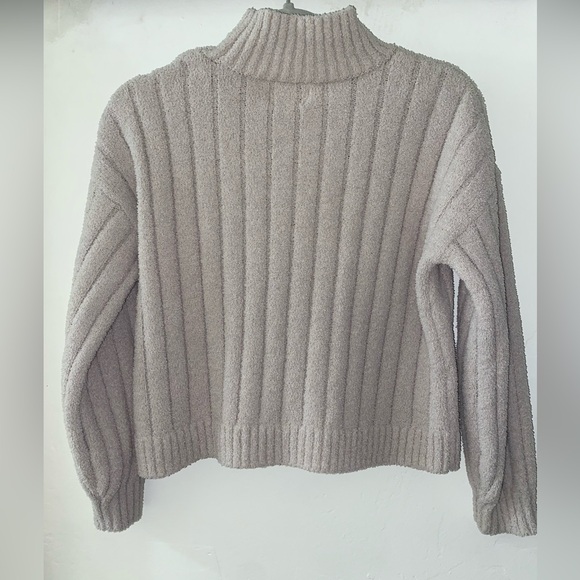 🔥🔥Pink Rose Preppy Creamy Brown Cropped 90’s Soft Turtle Neck Sweater - Picture 4 of 6